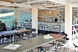 Containergebaeude als Vereinsheim bauen mit EBERHARDT